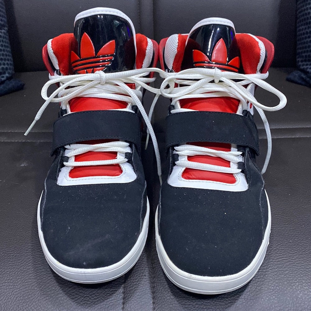 Adidas Mens roundhouse mid